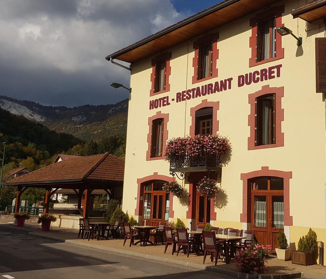 Hotel Ducret Champfromier Esterno foto